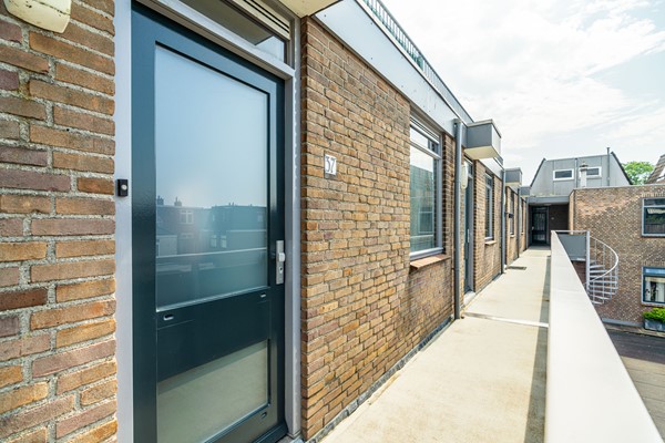 Medium property photo - Sir Winston Churchillweg 37, 2251 CZ Voorschoten