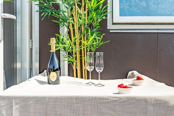Medium property photo - Sir Winston Churchillweg 37, 2251 CZ Voorschoten