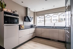 Te koop: Van Heuven Goedhartstraat 14, 2251CK Voorschoten