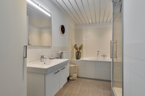 Medium property photo - Karel Doormanstraat 382S, 3012 GR Rotterdam