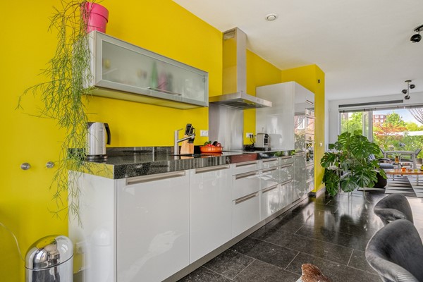 Medium property photo - Maashavenkade 169, 3072 ES Rotterdam