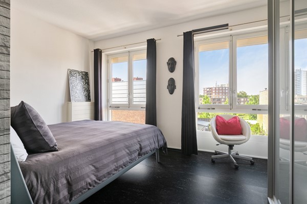 Medium property photo - Maashavenkade 169, 3072 ES Rotterdam