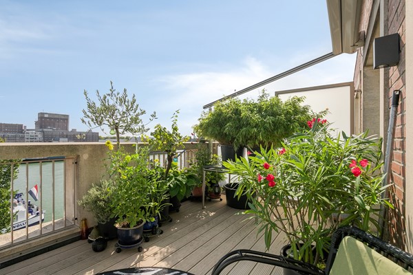 Medium property photo - Maashavenkade 169, 3072 ES Rotterdam