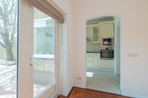 Medium property photo - Quarles van Uffordstraat 97, 2202 NE Noordwijk