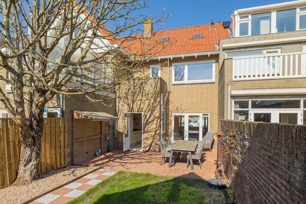 Medium property photo - Quarles van Uffordstraat 97, 2202 NE Noordwijk