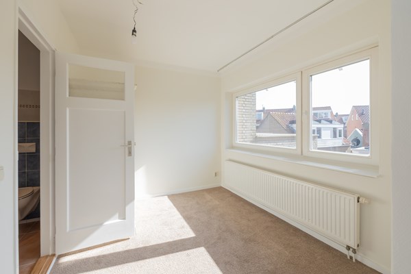 Medium property photo - Quarles van Uffordstraat 97, 2202 NE Noordwijk