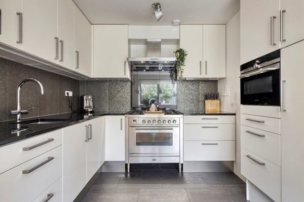 Medium property photo - Le Tourmalet 24, 1060 NX Amsterdam