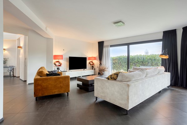 For sale: Gigantenstraat 8, 1363 TB Almere