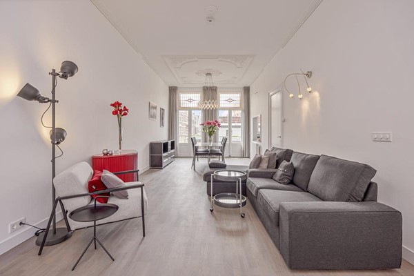 Medium property photo - Van Baerlestraat 34-1, 1071 AX Amsterdam
