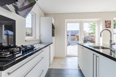 Sold subject to conditions: Prinses Margrietstraat 10, 5991 XN Baarlo