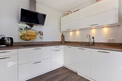 Sold subject to conditions: Bisschop Schrijnenstraat 30, 5914 RZ Venlo