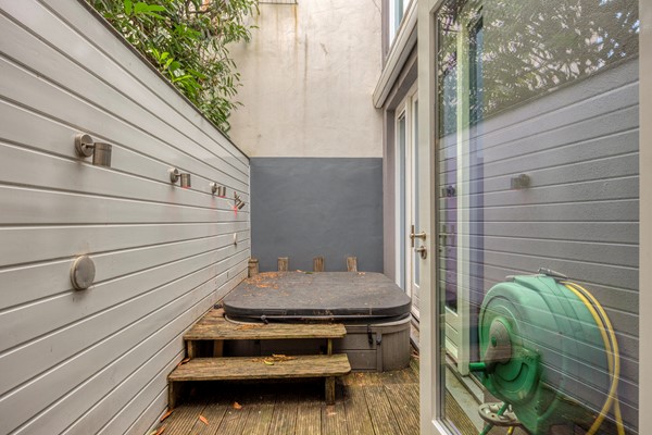 Medium property photo - Van Diemenstraat 165, 2518 VA Den Haag