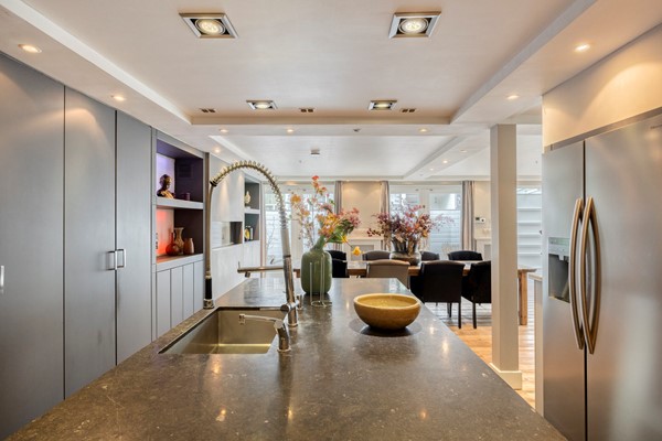 Medium property photo - Van Diemenstraat 165, 2518 VA Den Haag