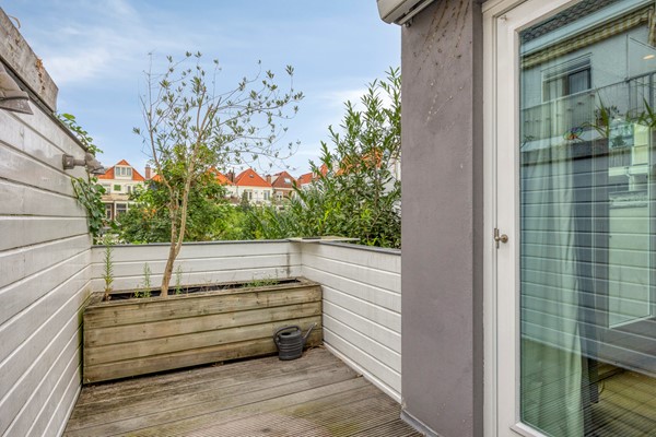 Medium property photo - Van Diemenstraat 165, 2518 VA Den Haag