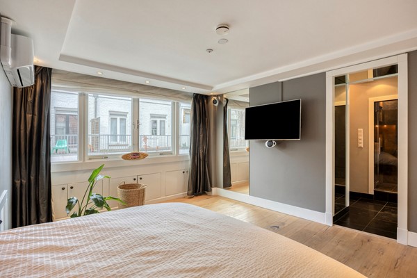 Medium property photo - Van Diemenstraat 165, 2518 VA Den Haag