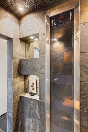 Medium property photo - Van Diemenstraat 165, 2518 VA Den Haag