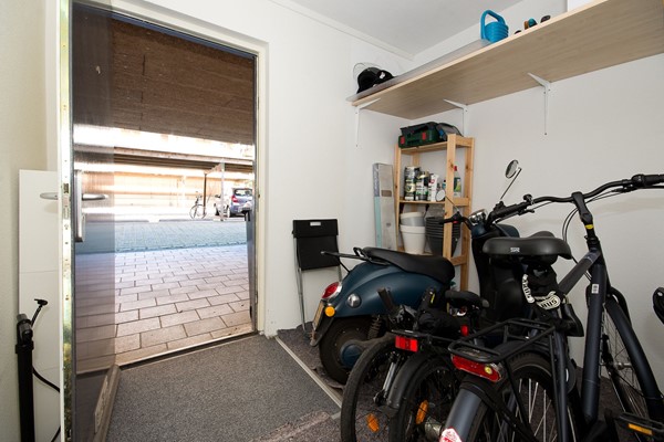 Medium property photo - Mierikswortelstraat 172, 3544 CR Utrecht