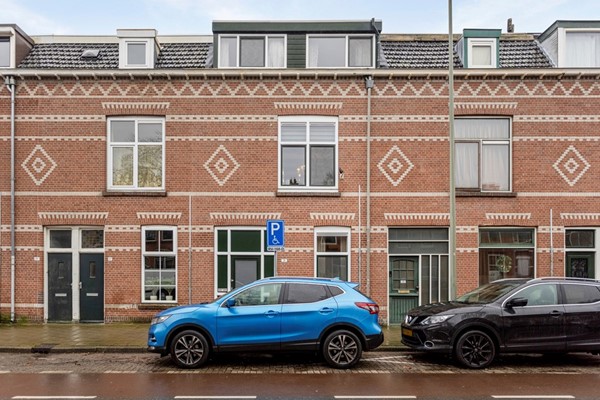 Rozenburgsestraat 21, Schiedam