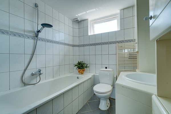 Medium property photo - Burgemeester van Trichtlaan 2, 3648 VH Wilnis