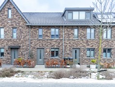 Onder bod: Fonteinkruid 36, 2371KN Roelofarendsveen