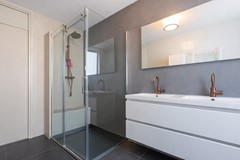 29. badkamer 2e verdieping.jpg