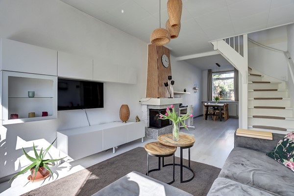 Medium property photo - Loenensestraat 85, 2574 RG Den Haag