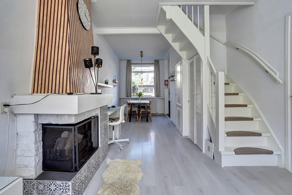 Medium property photo - Loenensestraat 85, 2574 RG Den Haag