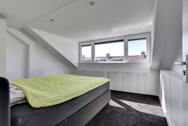 Medium property photo - Loenensestraat 85, 2574 RG Den Haag
