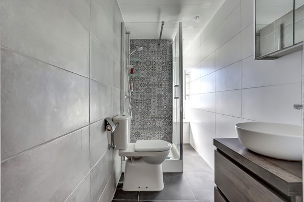 Medium property photo - Loenensestraat 85, 2574 RG Den Haag