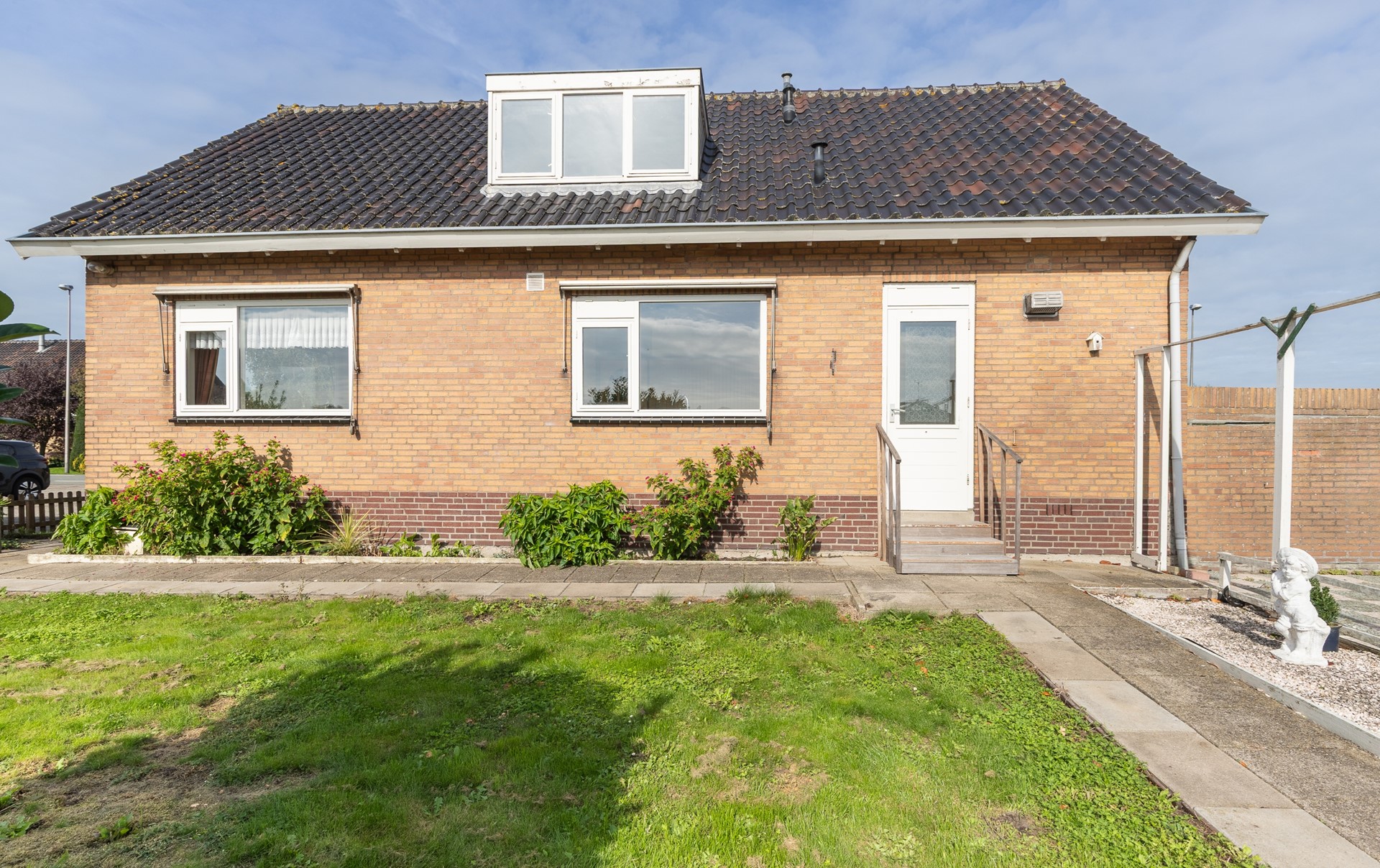 Vrijstaande woning te koop: Paradijsweg 11, Ter Aar