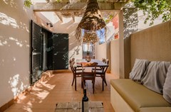 Koop: Mirador de Cala Tarida, C. Cala Vedella 50, 07800 Ibiza-stad