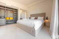 For sale: Villa Cap Martinet, Cap Martinet