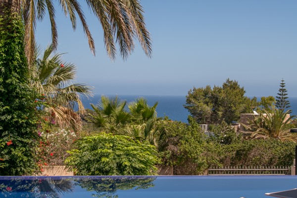 Medium property photo - Villa Cap Martinet, Cap Martinet