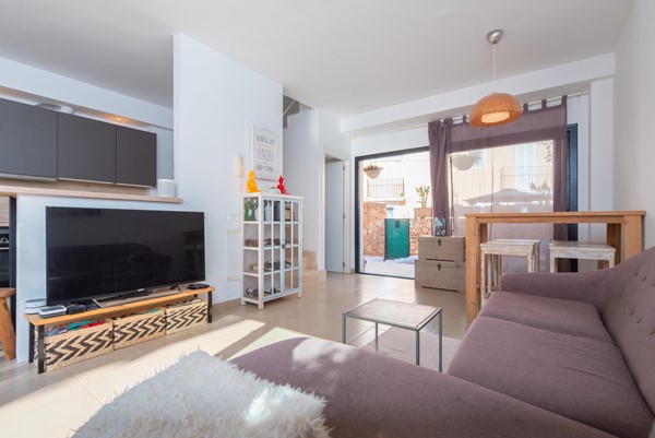 Medium property photo - Townhouse, CALA MOLI