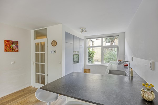 Medium property photo - Krokusstraat 3, 2015 AD Haarlem