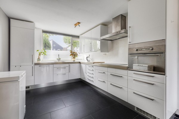 Medium property photo - Radio Oranjelaan 10, 1318 AX Almere
