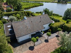 Koop: De Burcht 2, 1536 AJ Markenbinnen