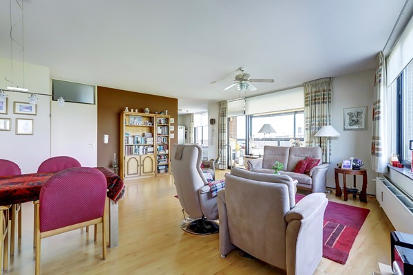 Medium property photo - Othelloweg 371, 3194 GR Hoogvliet Rotterdam