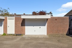 09-Garage-04.jpg