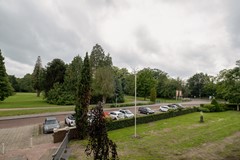 uitz1.jpg