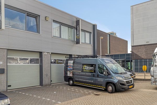 Laan van Waalhaven 128, 2497 GP Den Haag