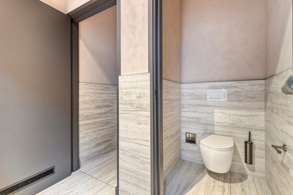 Medium property photo - Laan van Waalhaven 128, 2497 GP Den Haag