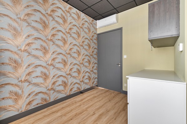 Medium property photo - Laan van Waalhaven 128, 2497 GP Den Haag