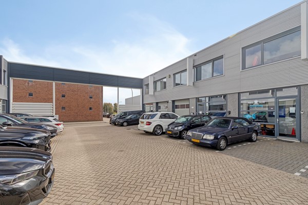 Medium property photo - Laan van Waalhaven 128, 2497 GP Den Haag