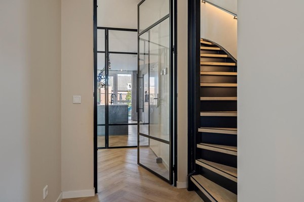 Foto - Verkocht: Ooievaar 9, 5296 MC Esch