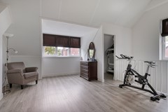 Slaapkamer zolder achterkant.jpg