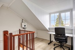 Zolder overloop kantoor.jpg