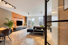 Leefgedeelte vanuit hal.jpg