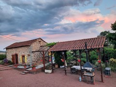 kleine huis (met abri).jpg