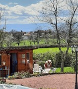 tuinhuis met uitzicht.jpg